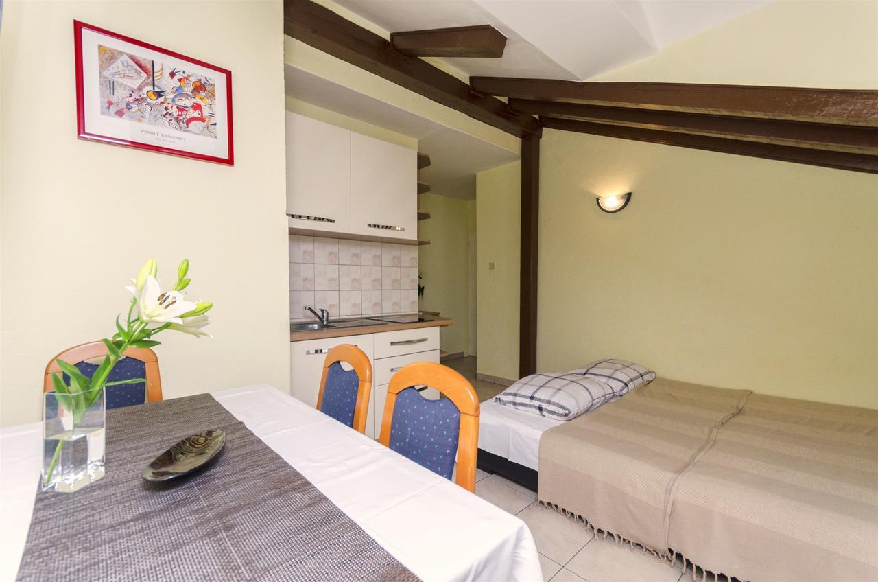 Apartments Toni Vodice Kültér fotó